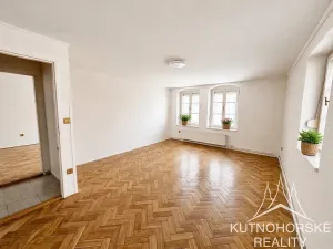 Prodej bytu 2+1, Kutná Hora, Václavské náměstí, 64 m2