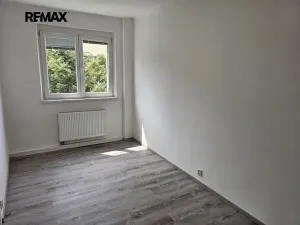 Pronájem bytu 2+kk, Praha - Břevnov, Mládeže, 42 m2