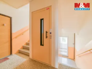 Pronájem bytu 1+1, Teplá, Palackého, 41 m2