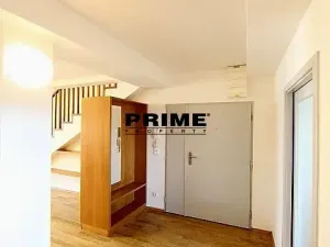 Pronájem kanceláře, Praha - Smíchov, Štefánikova, 147 m2