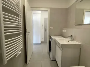 Pronájem bytu 1+kk, Otrokovice, tř. Spojenců, 30 m2