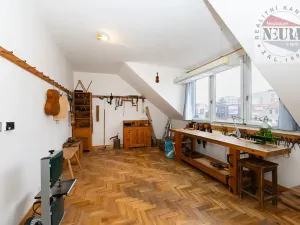 Prodej rodinného domu, Dobříš, Mírové náměstí, 451 m2