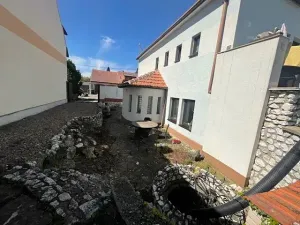 Prodej ubytování, Lednice, Komenského, 200 m2