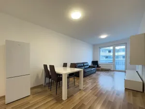 Pronájem bytu 2+kk, Praha - Strašnice, Zvěřinova, 61 m2