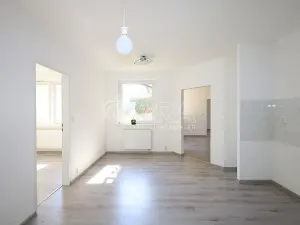 Prodej bytu 3+1, Horoměřice, J. K. Tyla, 95 m2