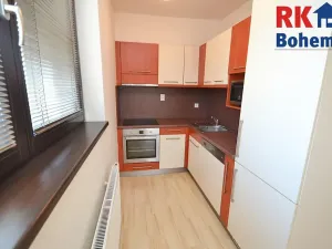Pronájem bytu 2+kk, Praha - Háje, Loosova, 54 m2