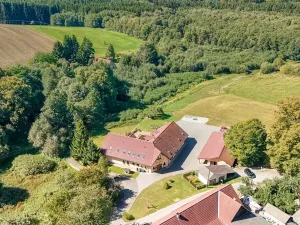 Prodej ubytování, Horní Stropnice, 700 m2