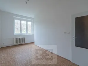 Prodej bytu 1+kk, Praha - Vysočany, Podnádražní, 30 m2