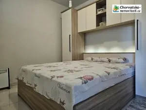 Prodej bytu 2+1, Dramalj, Chorvatsko, 40 m2