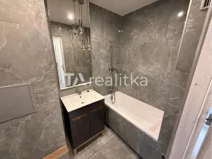 Pronájem bytu 3+kk, Karviná, Čajkovského, 55 m2