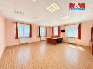 Pronájem kanceláře, Hlinsko, Tyršova, 196 m2