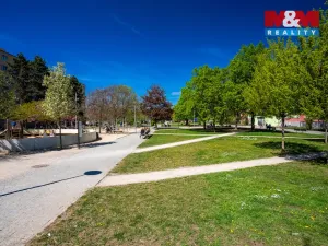 Prodej bytu 1+1, Praha - Libeň, náměstí Na Balabence, 52 m2