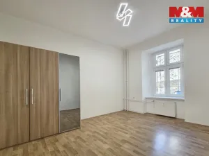 Pronájem bytu 3+1, Karlovy Vary, I. P. Pavlova, 80 m2
