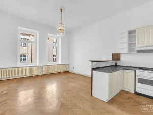 Prodej bytu 3+kk, Hradec Králové, Šafaříkova, 84 m2