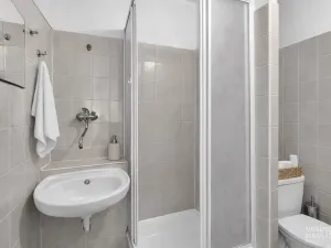 Pronájem bytu 1+kk, Dvůr Králové nad Labem, Macharova, 27 m2