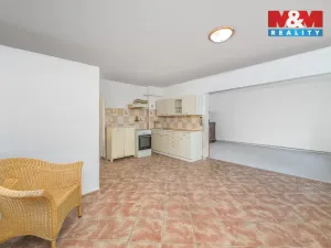 Prodej rodinného domu, Okřesaneč, 105 m2