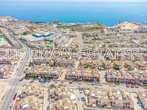 Prodej bytu 3+kk, Alicante, Španělsko, 61 m2