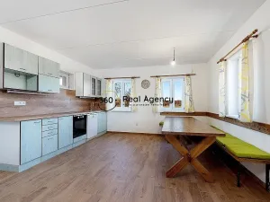 Prodej ubytování, Hranice, 346 m2