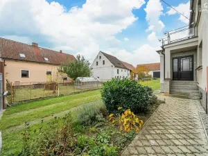 Prodej rodinného domu, Soběkury, 285 m2