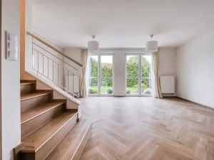 Prodej rodinného domu, Bašť, Kostelecká, 145 m2