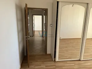 Prodej bytu 2+1, Trhové Sviny, Sídliště, 58 m2