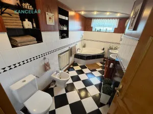 Prodej rodinného domu, Přáslavice, 300 m2