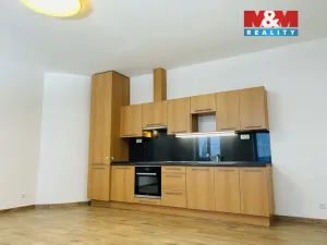 Pronájem bytu 2+kk, Klatovy, Vídeňská, 65 m2
