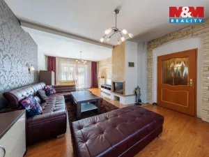 Prodej rodinného domu, Karlovy Vary - Dvory, Chebská, 228 m2