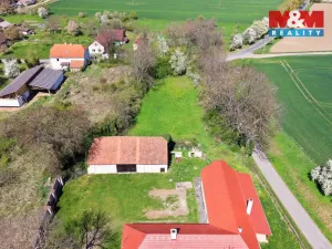 Prodej pozemku pro bydlení, Hostovlice, 3331 m2