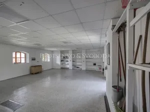 Prodej vily, Křižanov, Benešovo náměstí, 530 m2
