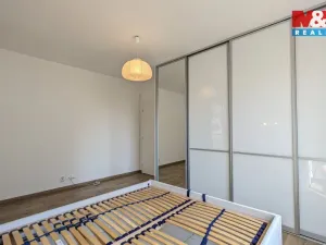 Pronájem bytu 3+kk, Praha - Vysočany, Jana Přibíka, 90 m2