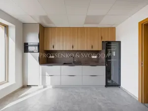 Pronájem kanceláře, Velká Bíteš, 270 m2