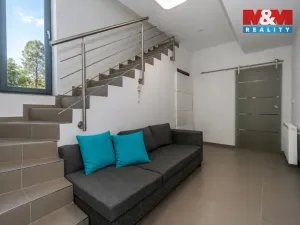 Prodej rodinného domu, Rohovládova Bělá, 287 m2