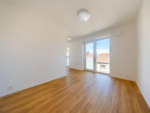 Pronájem bytu 1+kk, Brno, U zoologické zahrady, 29 m2