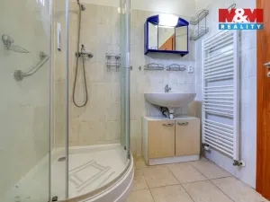 Prodej bytu 1+kk, Černošice, Komenského, 45 m2