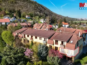 Prodej bytu 1+kk, Černošice, Komenského, 45 m2