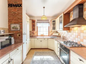 Prodej vícegeneračního domu, Předenice, 399 m2