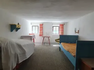 Prodej chalupy, Mileč, 260 m2