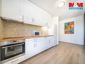 Prodej bytu 1+kk, Plzeň - Jižní Předměstí, Presslova, 36 m2