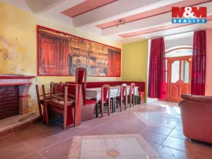 Prodej rodinného domu, Týn nad Vltavou, Vinařického náměstí, 190 m2