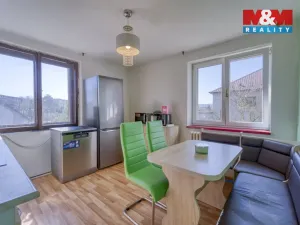 Prodej rodinného domu, Blovice, Drnkova, 159 m2