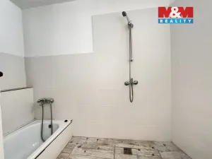 Prodej rodinného domu, Cholina, 130 m2