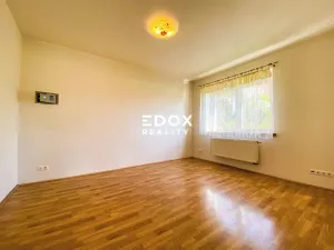 Prodej bytu 3+1, Praha - Braník, Za mlýnem, 148 m2