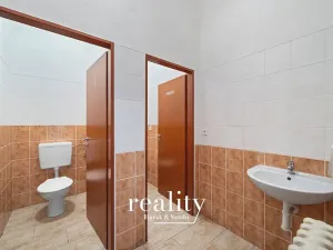 Pronájem obchodního prostoru, Jihlava, Žižkova, 145 m2