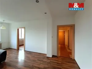 Prodej bytu 2+1, Jirkov, Studentská, 61 m2