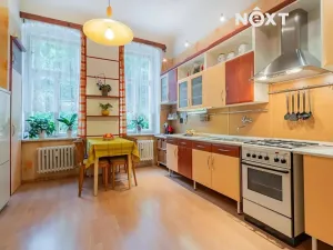 Prodej bytu 3+1, Karlovy Vary, I. P. Pavlova, 95 m2