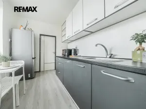 Prodej bytu 2+1, Slaný, Mírová, 53 m2