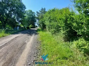 Prodej pozemku pro bydlení, Modlany, 698 m2