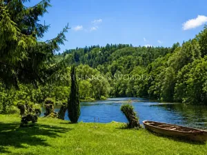 Prodej rodinného domu, Samopše, 642 m2