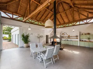 Prodej rodinného domu, Samopše, 642 m2